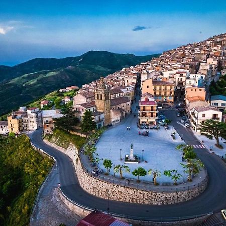 Antico Borgo Buonanotte Hotel San Mauro Castelverde Екстериор снимка