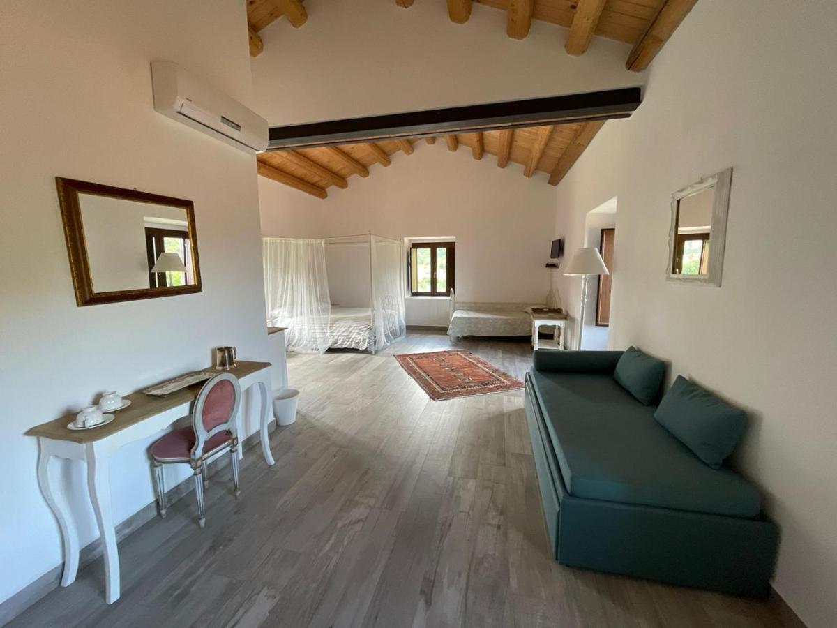 Antico Borgo Buonanotte Hotel San Mauro Castelverde Екстериор снимка