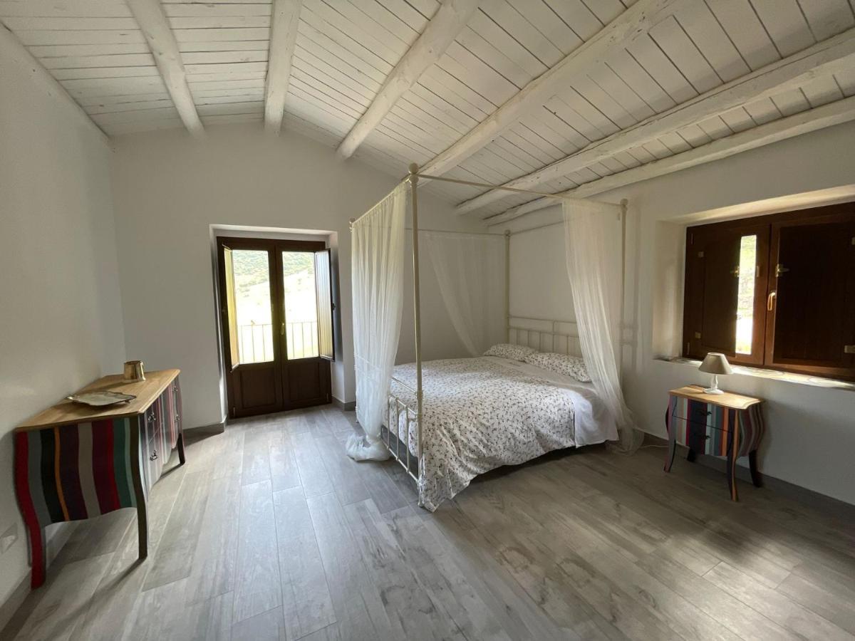 Antico Borgo Buonanotte Hotel San Mauro Castelverde Екстериор снимка