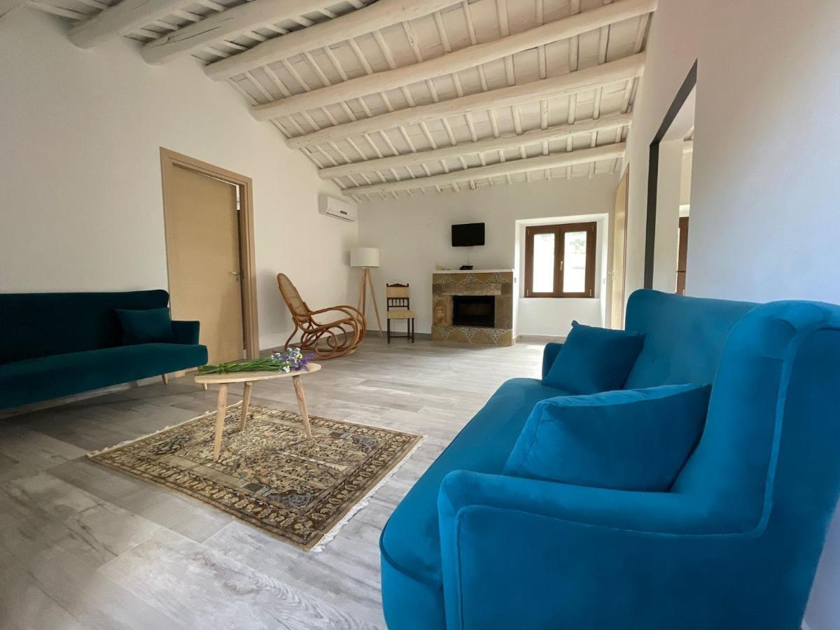 Antico Borgo Buonanotte Hotel San Mauro Castelverde Екстериор снимка